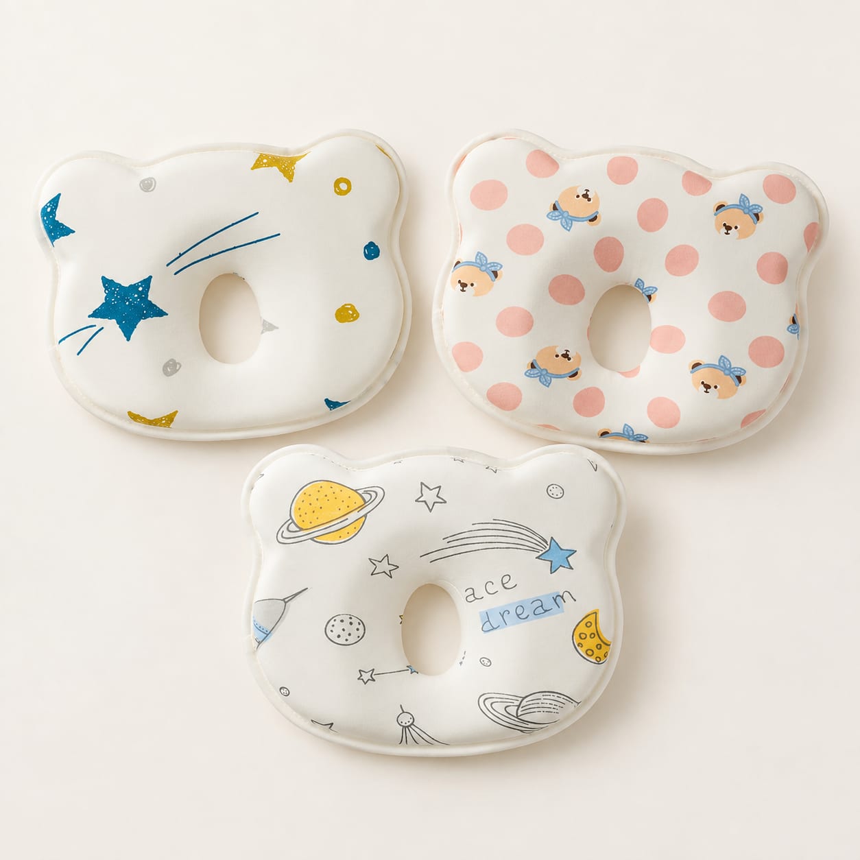 Little Dream Bear Shape Pattern Pillow